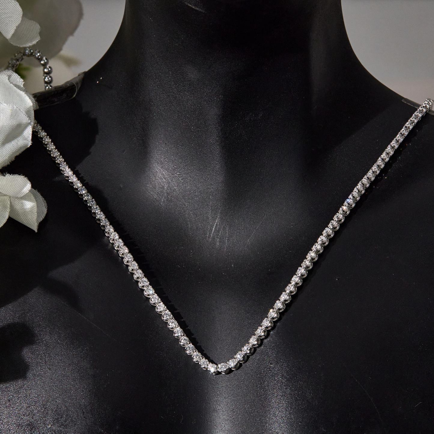 10K White Gold 5 Ct Round Cut Diamond Tennis Necklace