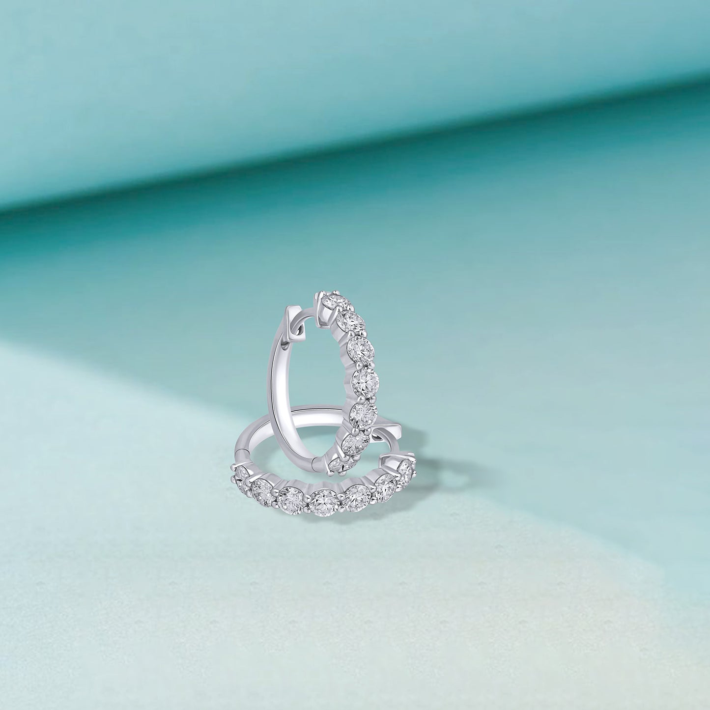 925 Sterling Silver 1.60 Ct Lab Grown Diamond White Gold Plated Huggie Hoop Earrings