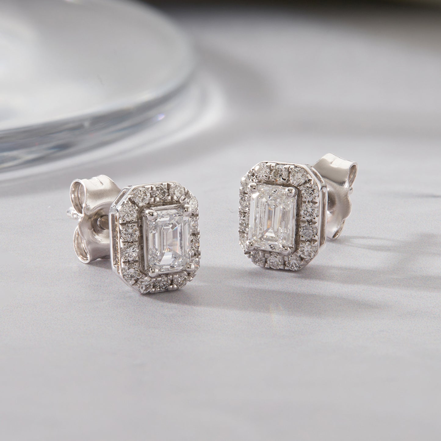 0.75 Ct Emerald & Round Cut Diamond 925 Silver Solitaire Halo Stud Earrings