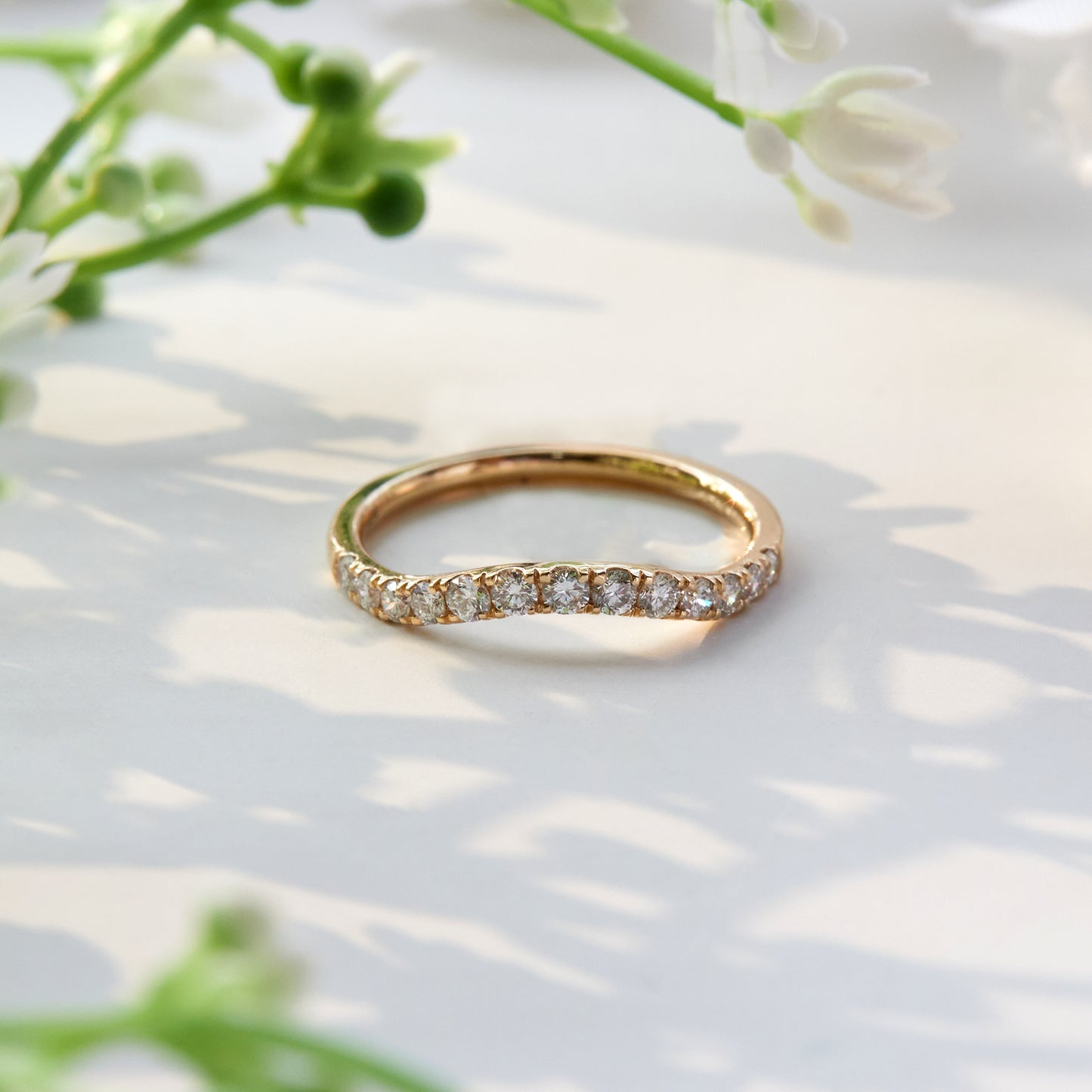 Women’s 0.40 Ct Diamond Curved Shaped Wedding Band in 14K Yellow Gold