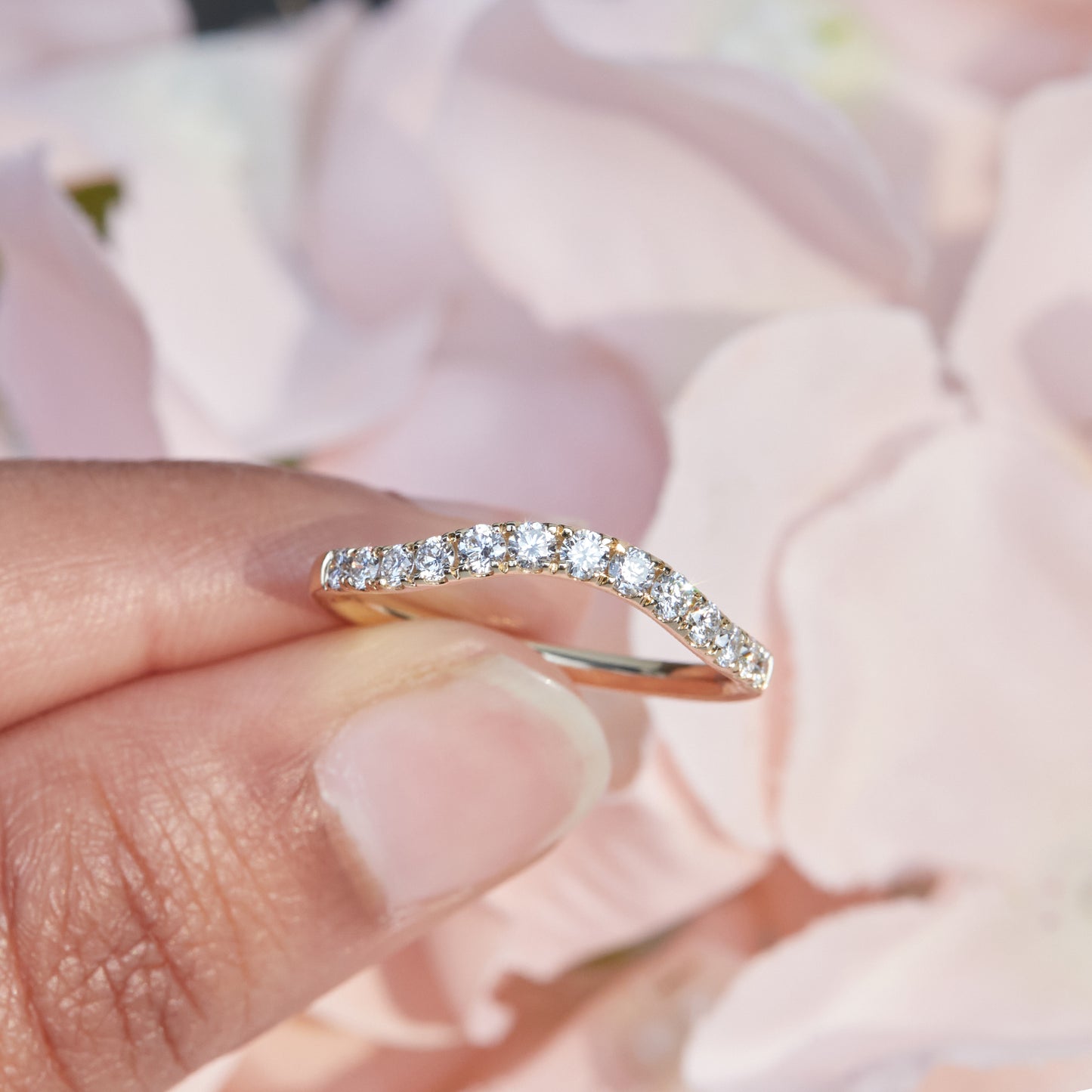 Women’s 0.40 Ct Diamond Curved Shaped Wedding Band in 14K Yellow Gold