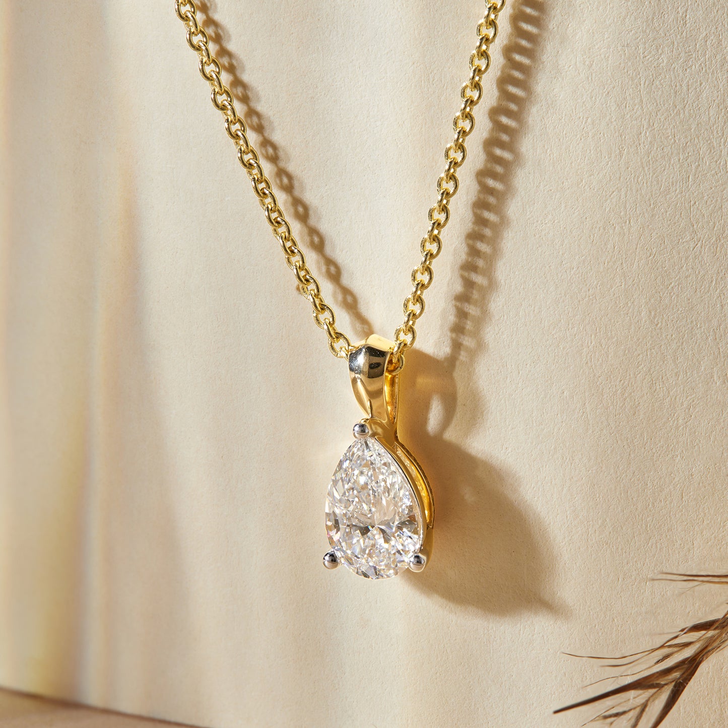 14k Gold 1-0.50 Ct Pear Cut Solitaire Pendant Necklace
