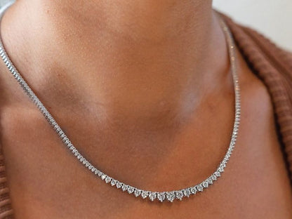 10K White Gold Graduated Tennis Necklace 7 Ct Round Diamonds