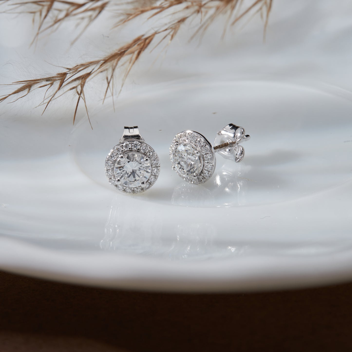 1.3 Ct Round Cut Diamond 925 Silver White Gold Plated Solitaire Halo Stud Earrings