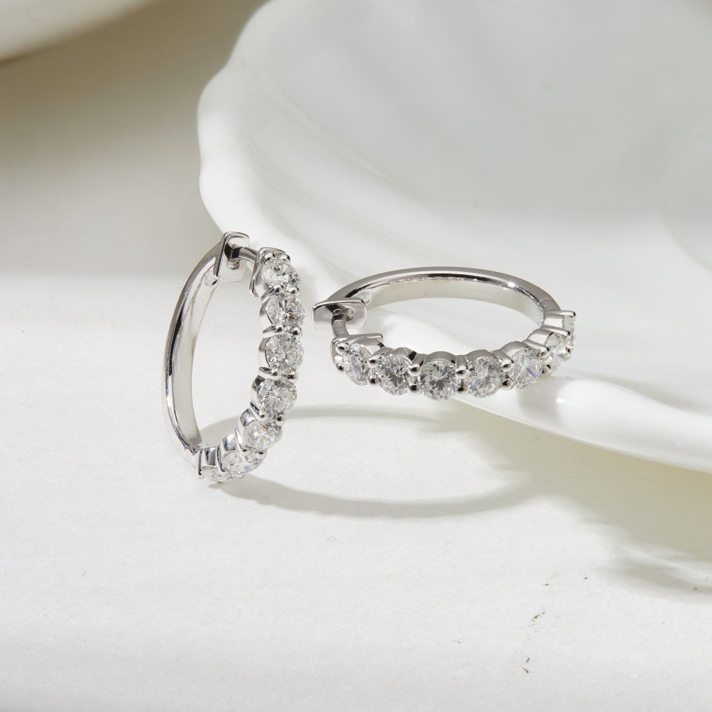 925 Sterling Silver 1.60 Ct Lab Grown Diamond White Gold Plated Huggie Hoop Earrings